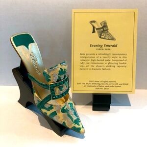 Just The Right Shoe - Evening Emerald